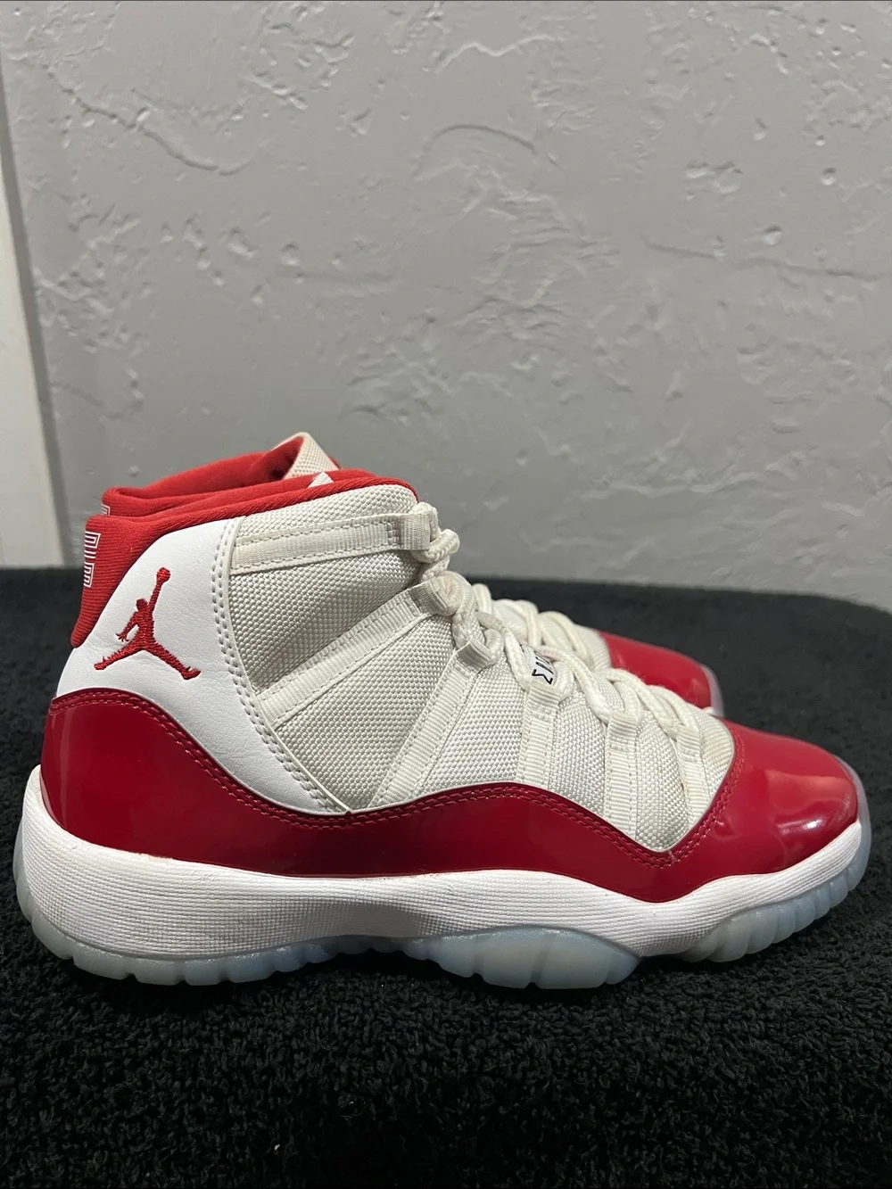 🔥🏀 NIKE AIR JORDAN 11 Retro High Patent Cherry Red White Big Kids Sz 6.5Y - EUC